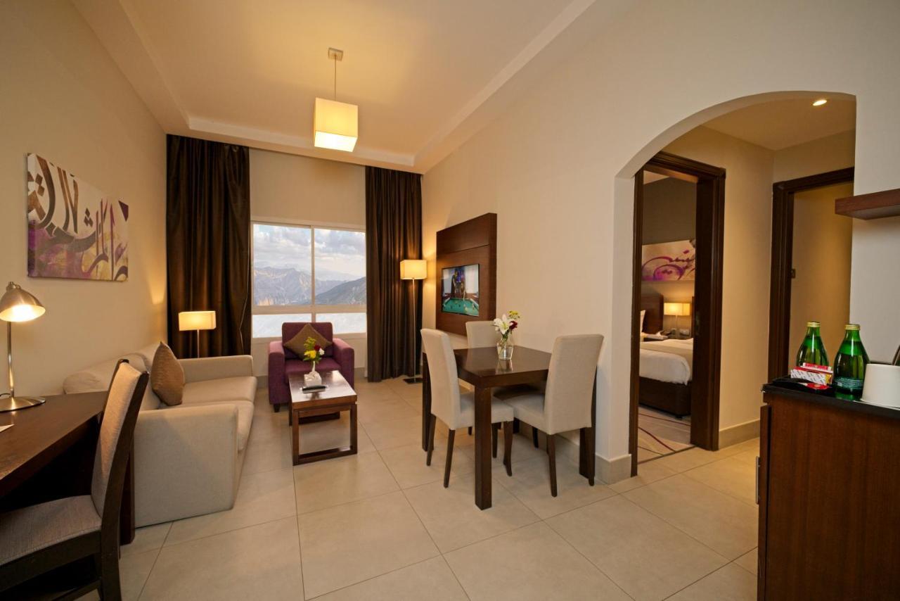 Action Hotel Ras Al Khaimah מראה חיצוני תמונה