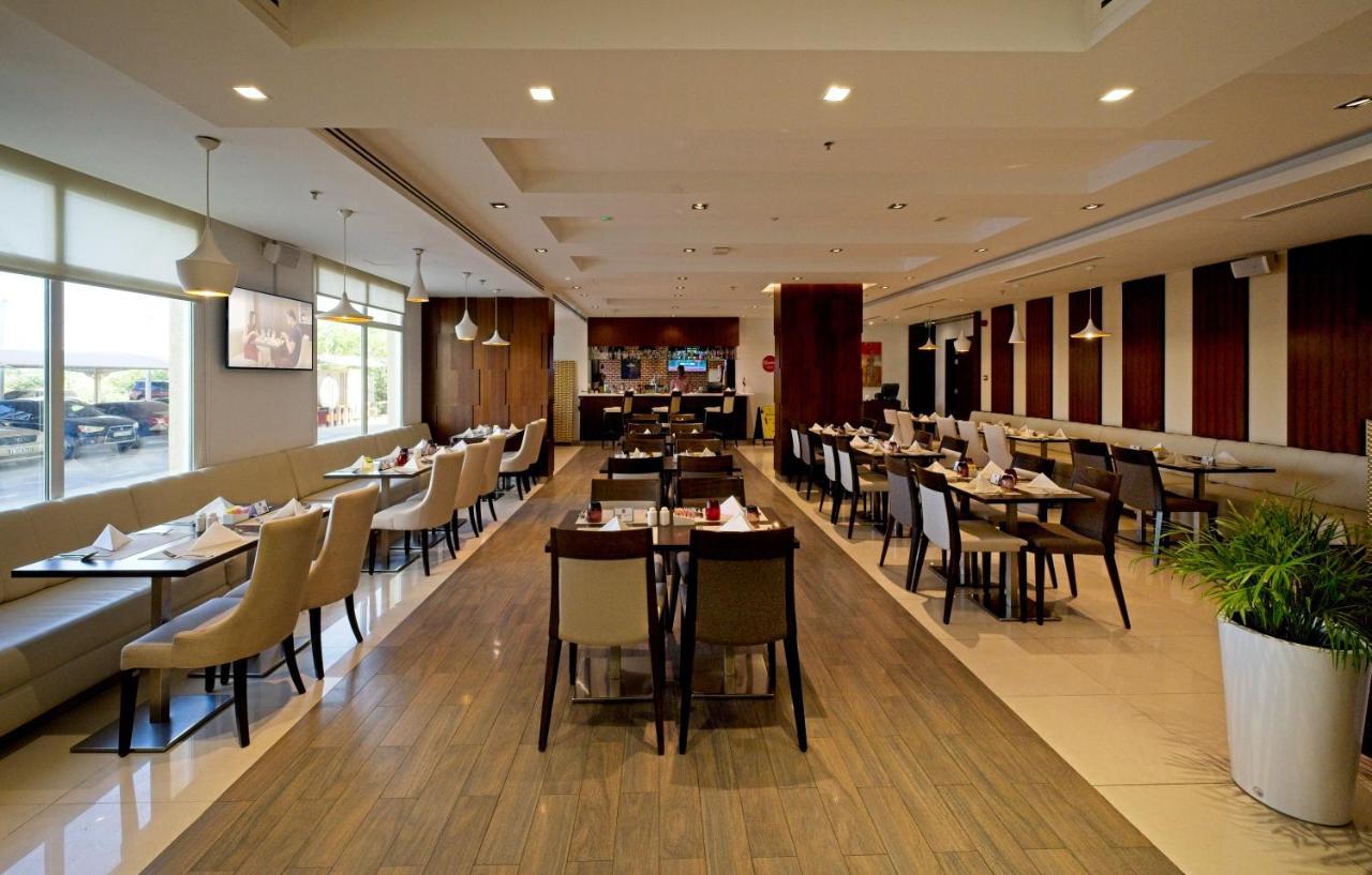 Action Hotel Ras Al Khaimah מראה חיצוני תמונה